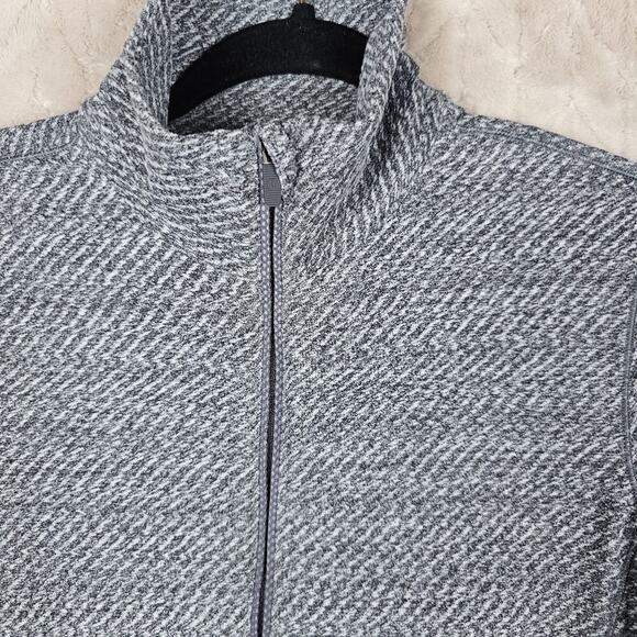 Lululemon Outrun 1/2 Zip 6 Heathered Athletic Gym Stretch Comfort Sweat Wicking - Picture 2 of 6